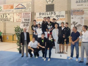 podium taekwondo olleria-1