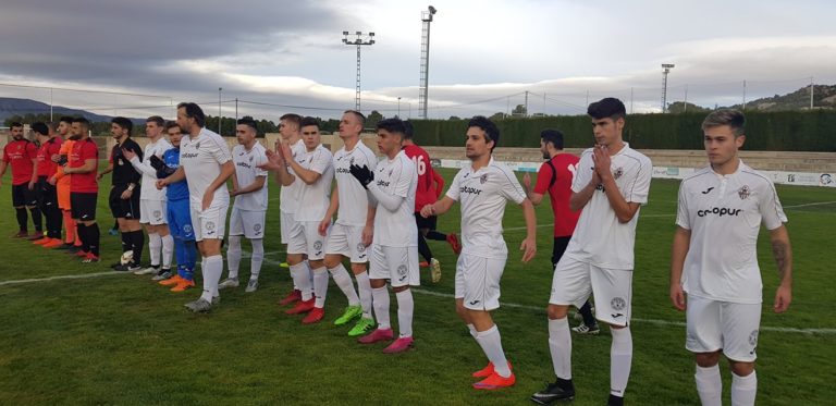 L’Ontinyent 1931 suspén els entrenaments per un positiu en Covid-19
