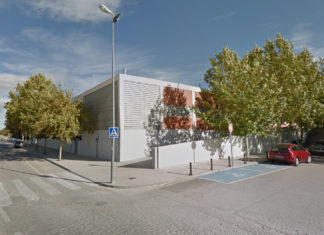 Un operari cau en les obres de la piscina municipal d’Ontinyent i resulta ferit