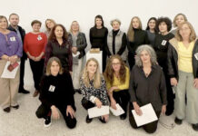 L’artista valenciana Lluci Juan homenatja a les víctimes de la DANA amb “Memòria del Fang” a Madrid