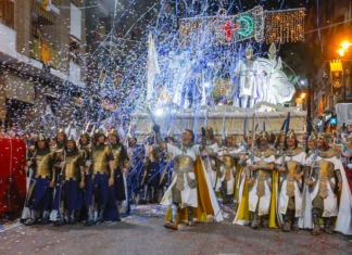 La Societat de Festers proposa retallar temps a l’Entrà amb un màxim estable de bandes