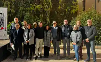 La placeta del CPFPA Sant Carles acull la primera lectura col·lectiva del “Tirant lo Blanc” a Ontinyent