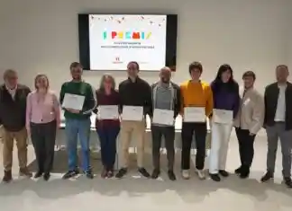 El Museu Tèxtil acull el lliurament dels Premis a l’Ús del Valencià al comerç d’Ontinyent