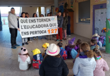 Les famílies del CEIP Lluís Vives mantenen les mobilitzacions per la falta d’educadora d’educació especial