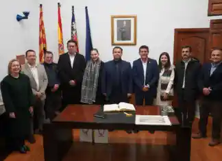 Ontinyent reforça el vincle amb Mèxic en les festes de Moros i Cristians