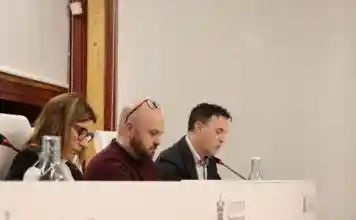 El PP d’Ontinyent carrega contra el model de residus d’Ens Uneix i denuncia un porta a porta “car, improvisat i sense consens”