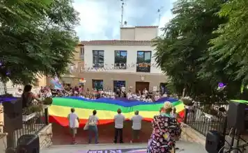 El ple d’Ontinyent aprova iniciar el primer Pla Municipal LGTBIQ+ de la ciutat