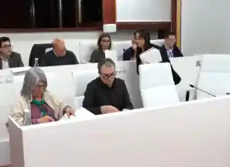 Ontinyent rebutja municipalitzar el SAD i Compromís abandona el ple per impedir-se parlar a les treballadores