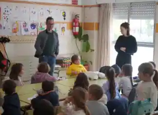 L’Escola de Pasqua d’Ontinyent creix fins a 114 alumnes i reforça la conciliació familiar