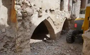 Ontinyent descobreix possibles arcs medievals en obres al barri del Poble Nou