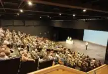 Ontinyent intensifica la informació del porta a porta amb més de 1.500 assistents