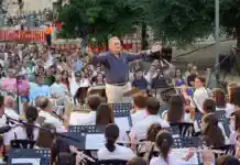 Les quatre bandes d’Ontinyent culminen amb «Chimo» l’homenatge al Mestre Ferrero