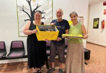 La solidaritat d’Agullent permet el primer lliurament d’ulleres a Visió Sense Fronteres