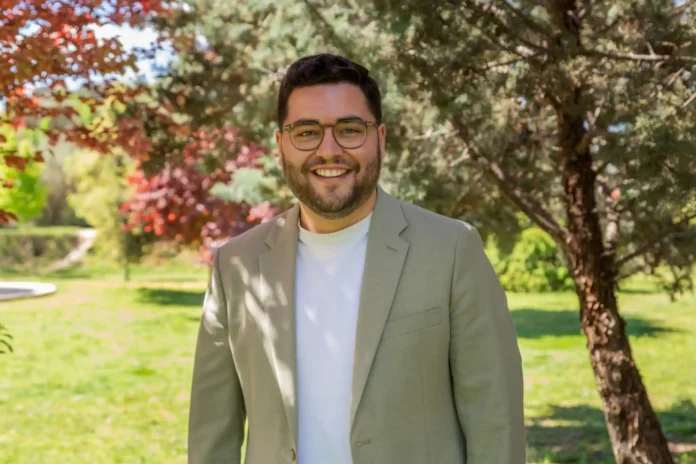 Compromís per Ontinyent tria Nico Calabuig candidat a l’alcaldia per a 2027