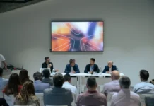 Guerra comercial, IA i falta de talent: els riscos que la indústria de la Vall posa sobre la taula Aliança de Ciutats Industrials_Acte Central-7 (Web)