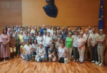 Majors Actius porta un grup d’Ontinyent a conéixer per dins la Diputació de València visitadiputacio3009