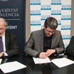 Signatura del conveni per millora de la pista d’atletisme del po