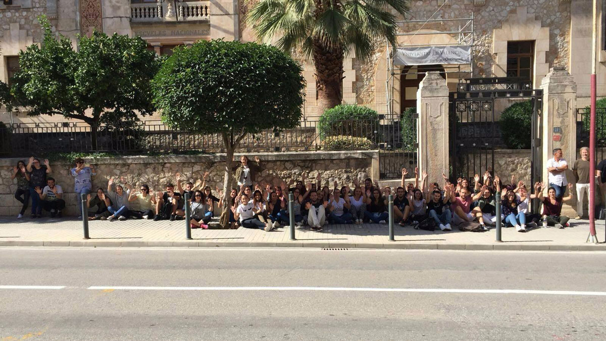 concentracio-rebuig-violencia-catalunya-campus-ontinyent