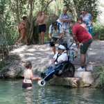 Cadira de rodes adaptada per al Pou Clar d’Ontinyent